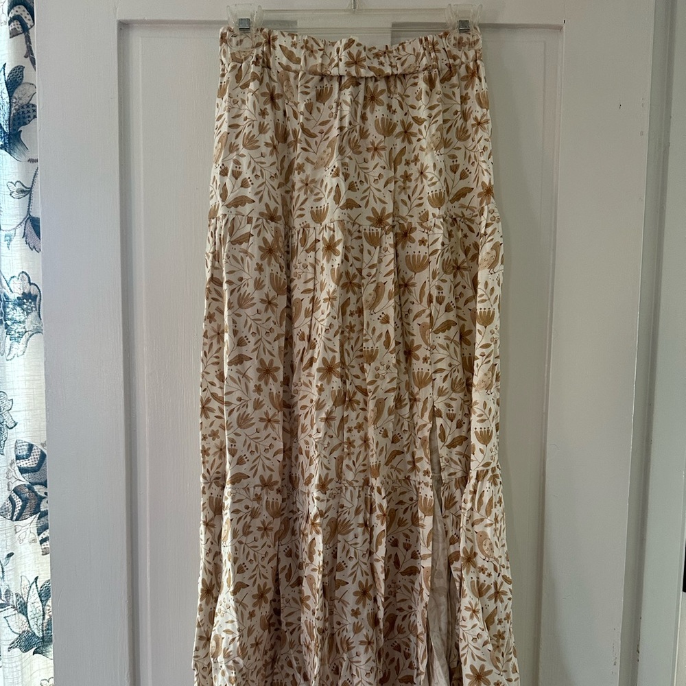 Rylee + Cru Cream Maxi Skirt with Tan Floral Print